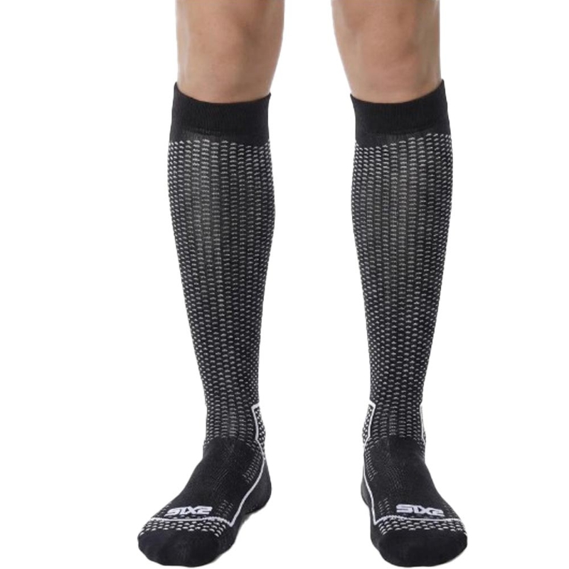 Calcetines funcionales hasta la rodilla SIXS LONG V3 negro carbono