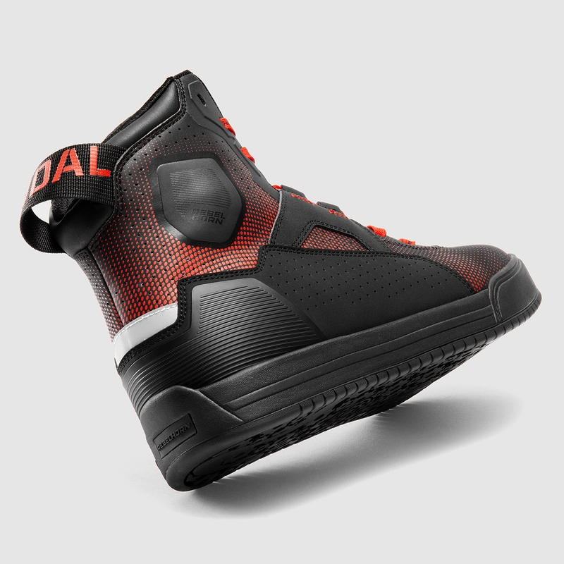 Botas de moto Rebelhorn Vandal II negras y rojas