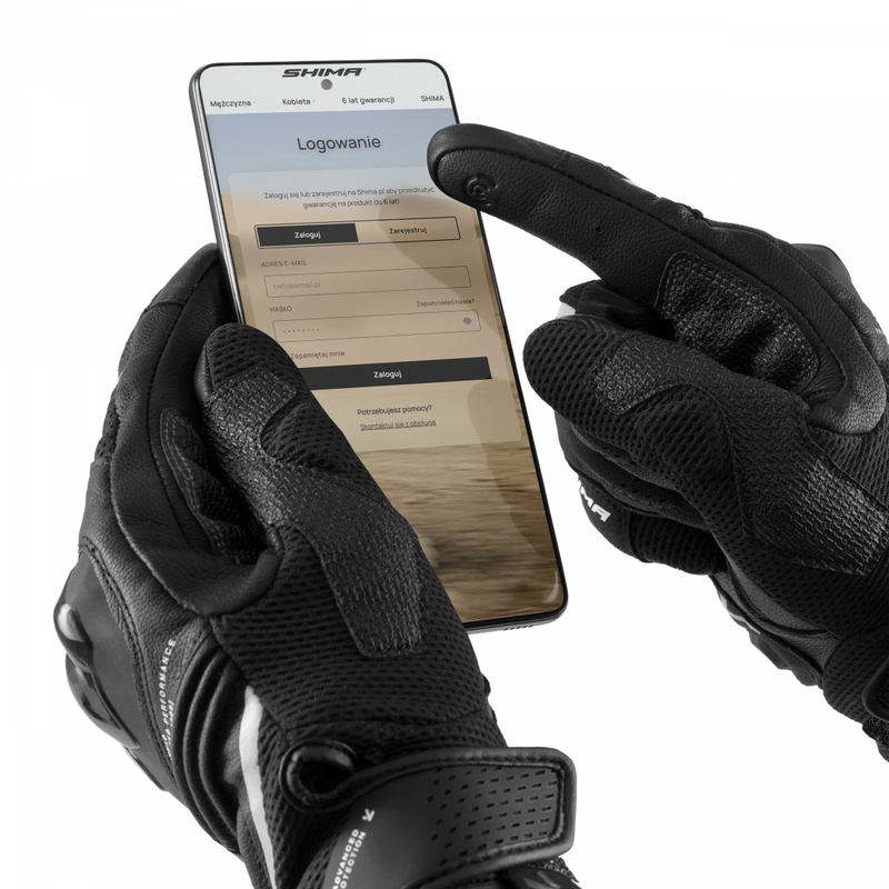 Guantes de moto Shima Spark 3.0, color negro y blanco.