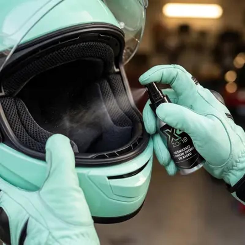 Ambientador interior de casco con iones de plata 50 ml menta