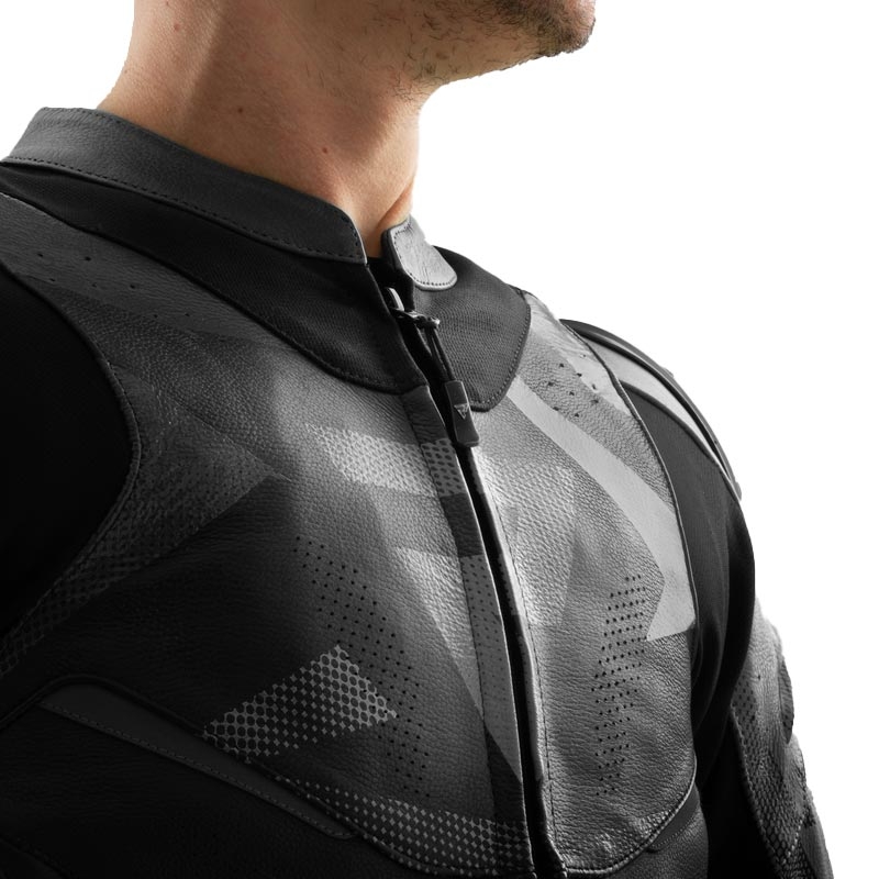Chaqueta de cuero para motociclista Rebelhorn Inferno negra