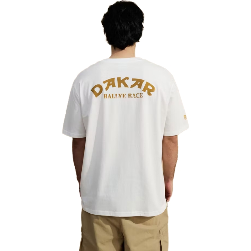 Camiseta blanca de piloto del Dakar