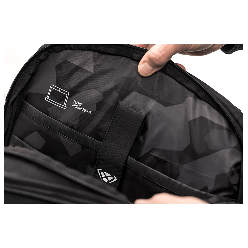 Mochila para moto IXON R-Laser 25 l negra