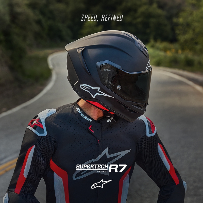 Casco integral de moto Alpinestars S-R7 Solid, color negro mate.