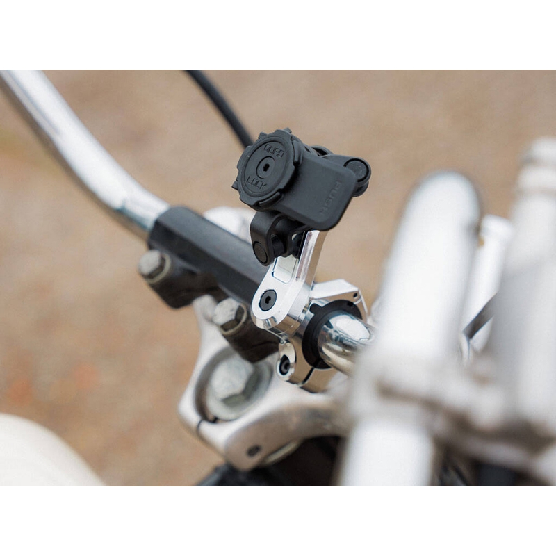 Soporte cromado para teléfono móvil Quad Lock® PRO para manillar