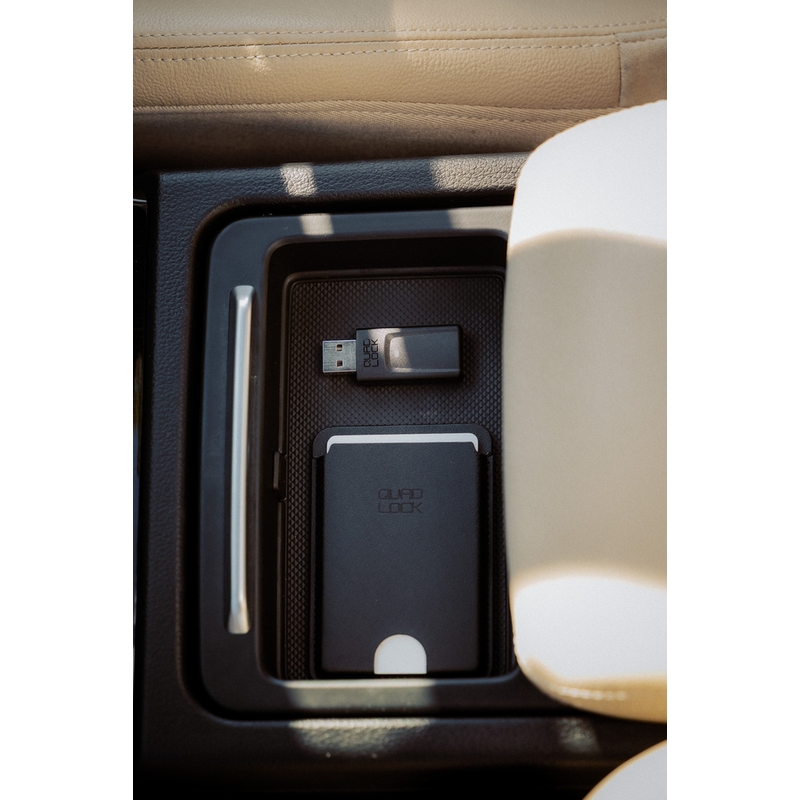Adaptador inalámbrico Quad Lock® CarPlay/Android Auto negro