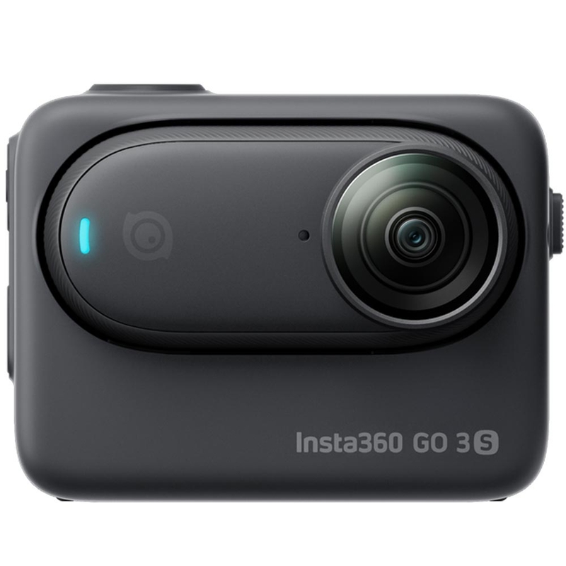Cámara de acción Insta360 GO 3S para motocicleta, integrada en el casco, con vista en primera persona (POV), color negro.