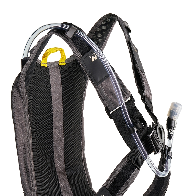 Mochila de hidratación KINI Red Bull 1.0 color antracita