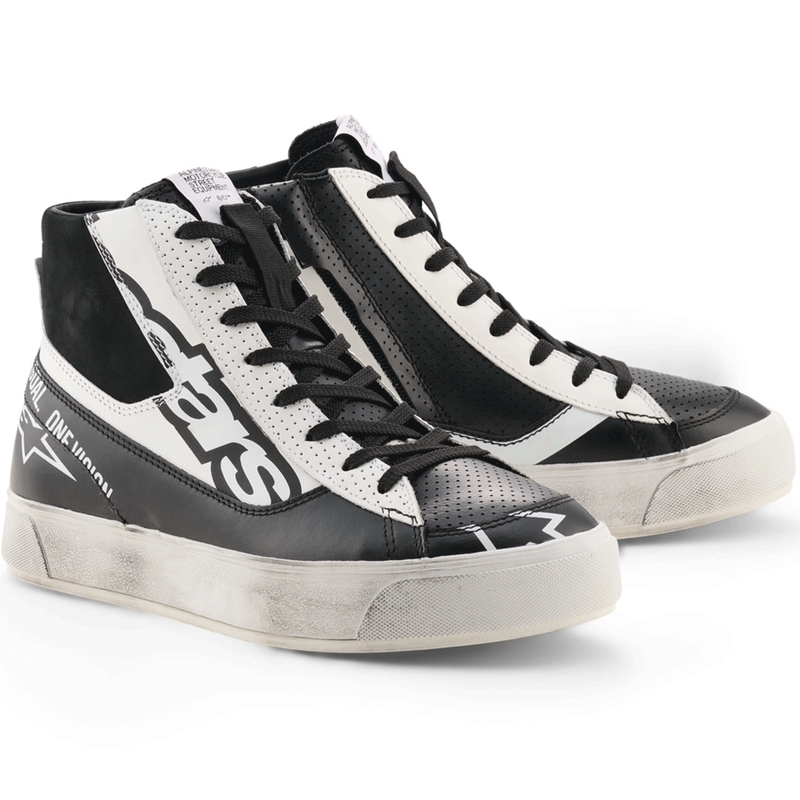 Botas de moto Alpinestars Stella Stated Flair para mujer, color negro y blanco.