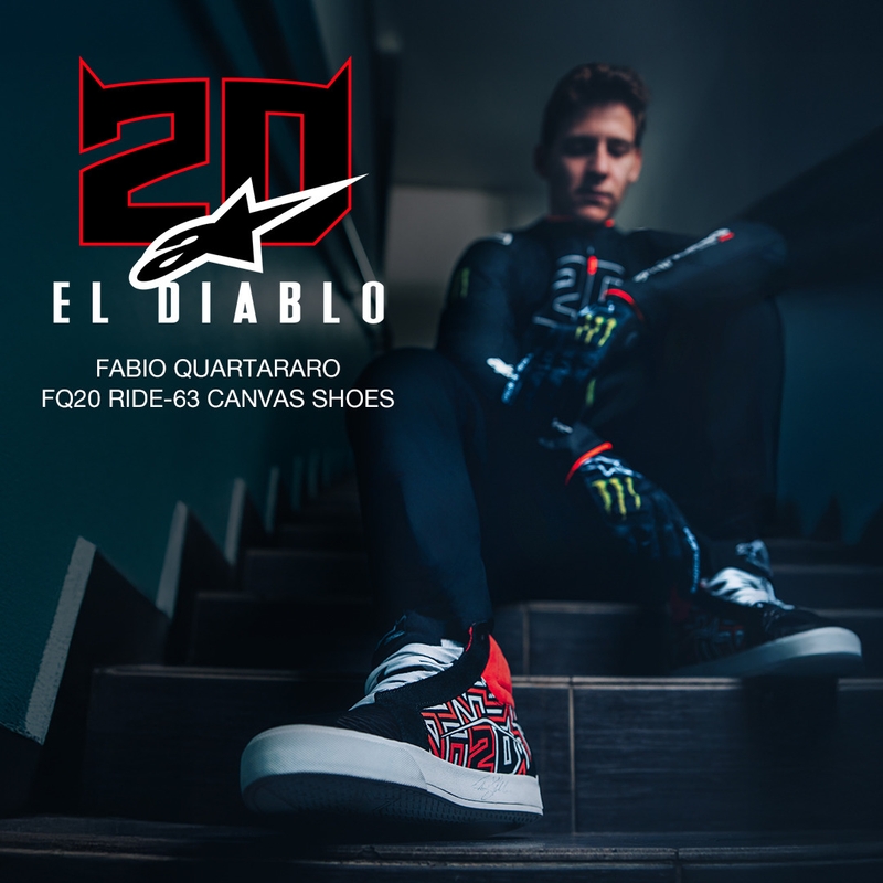 Botas de moto Alpinestars Ride-63 Canvas FQ20 negras, blancas y rojas.