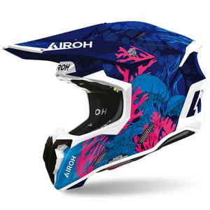 Casco de motocross Airoh Twist 3 para uso subacuático, color azul, blanco y rosa.