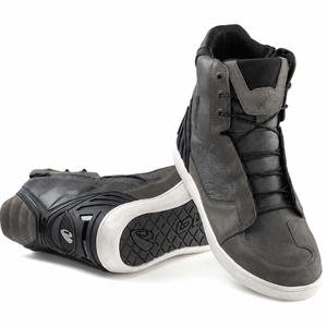 Botas de moto Forma Hyper Pro Dry color blanco antracita