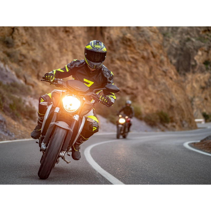 Mono de moto Rebelhorn Rebel Negro-Blanco-Amarillo Flúo liquidación