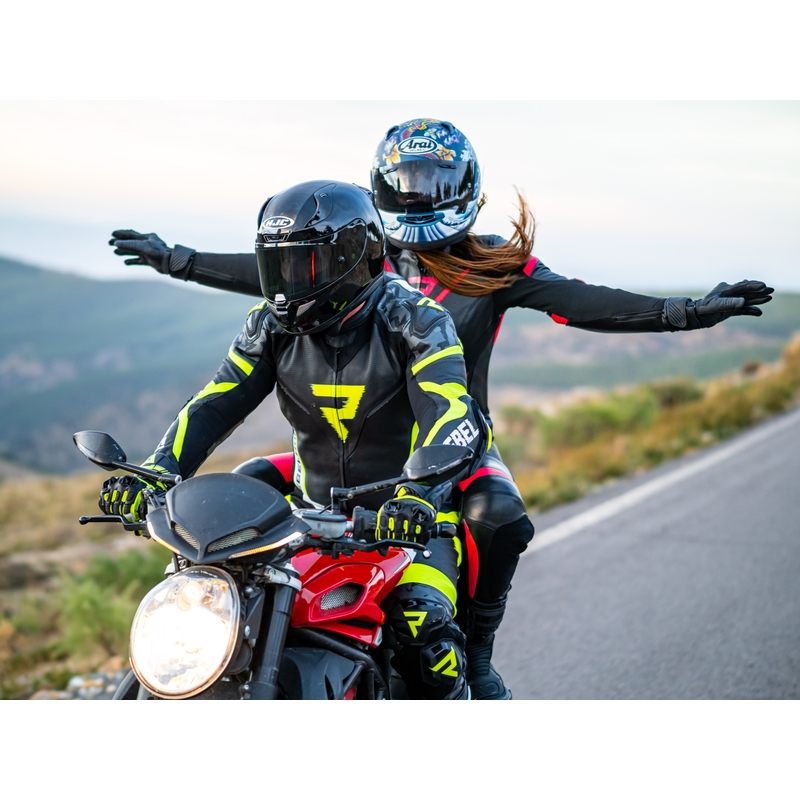 Mono de moto Rebelhorn Rebel Negro-Blanco-Amarillo Flúo liquidación